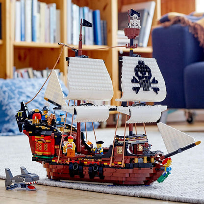 Hracia Sada Dopravných Prostriedkov Lego Creator 31109 Pirate Ship 3 v 1 1260 Kusy - Hračky a Hry Bábiky Postavičky