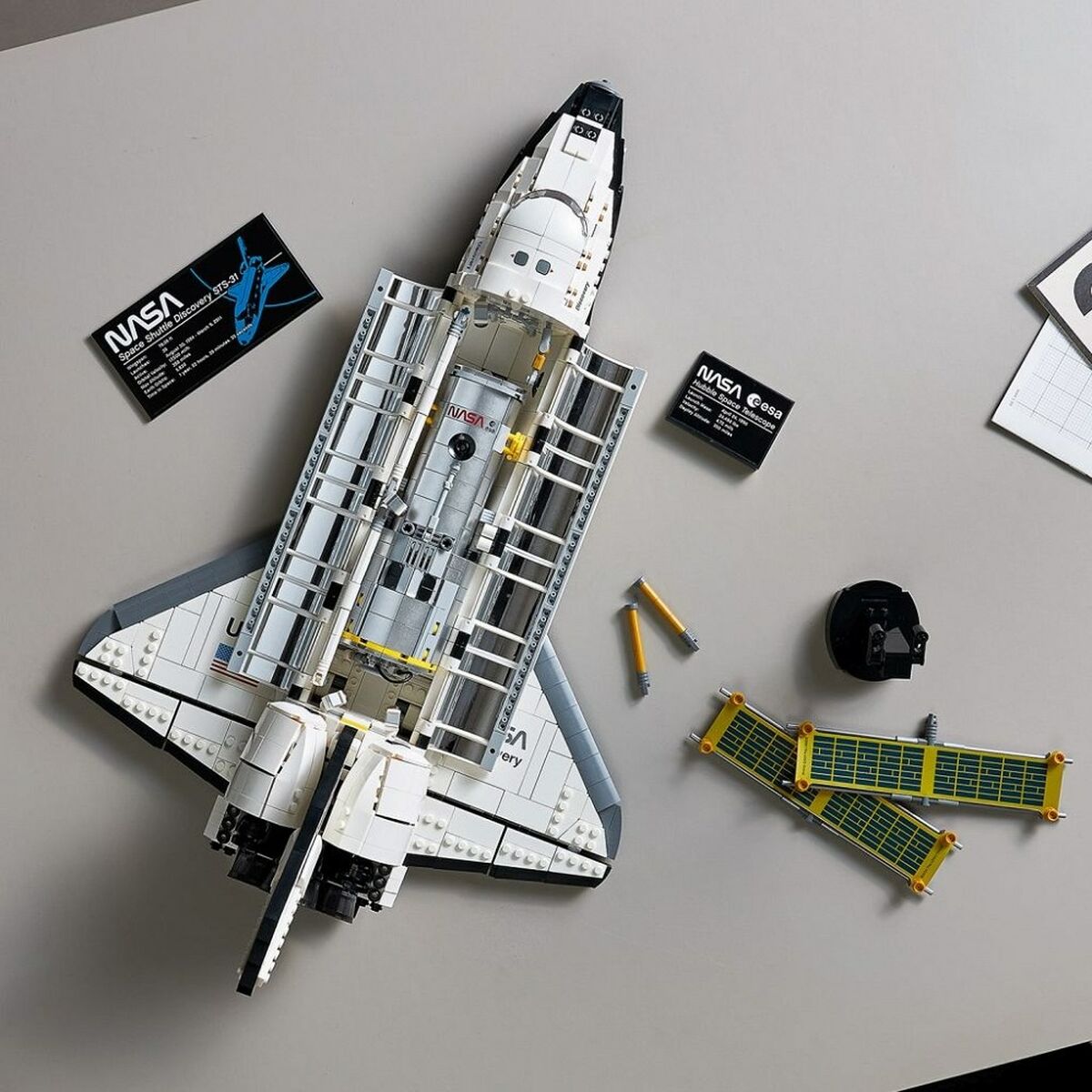 Súprava Lego 10283 Discovery Shuttle Nasa čierna - Hračky a Hry