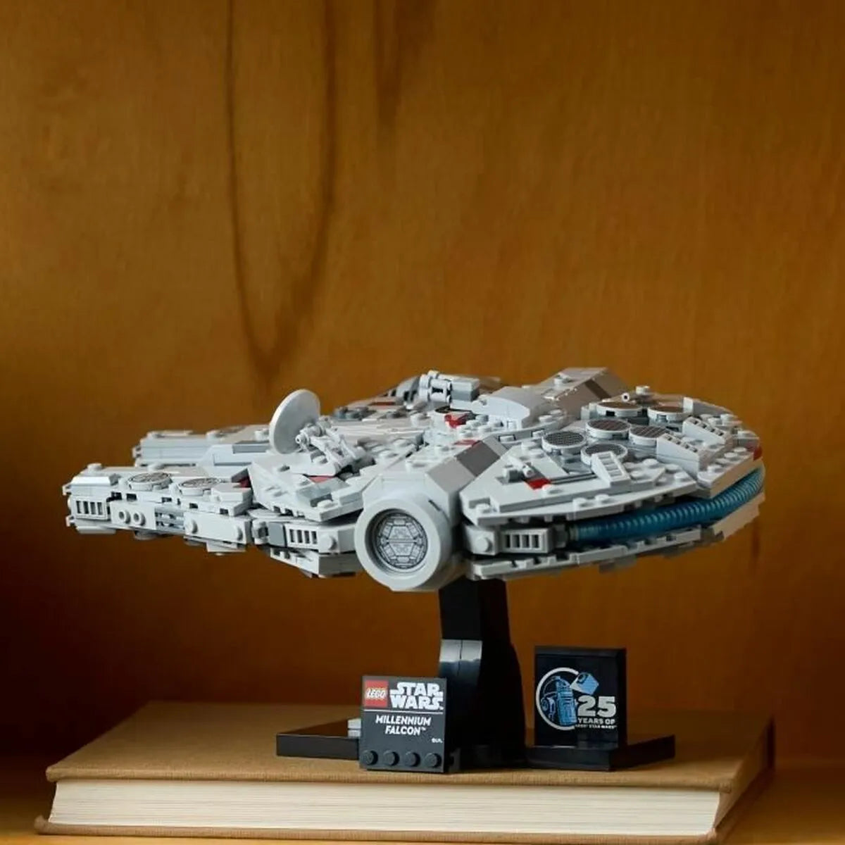 Stavebná Hra Lego Millenium Falcon Stars Wars - Hračky a Hry